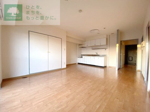 フローライト市川の物件内観写真